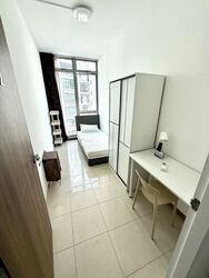 The Lakeshore (D22), Condominium #535392151